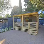 Mobile Homes & Ljutic Semesterpark 3*