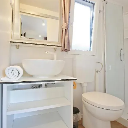 Mobile Homes & Ljutic 假日公园 比奥格勒·纳·莫鲁