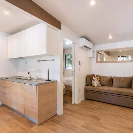 Mobile Homes & Ljutic 假日公园 比奥格勒·纳·莫鲁