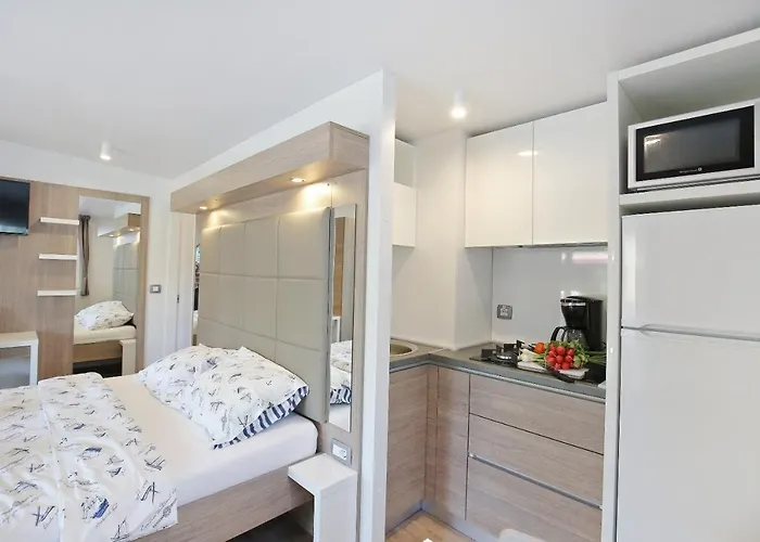 Mobile Homes & Ljutic 3* Biograd Na Moru