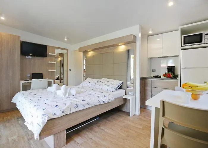 Πάρκο διακοπών Mobile Homes & Ljutic