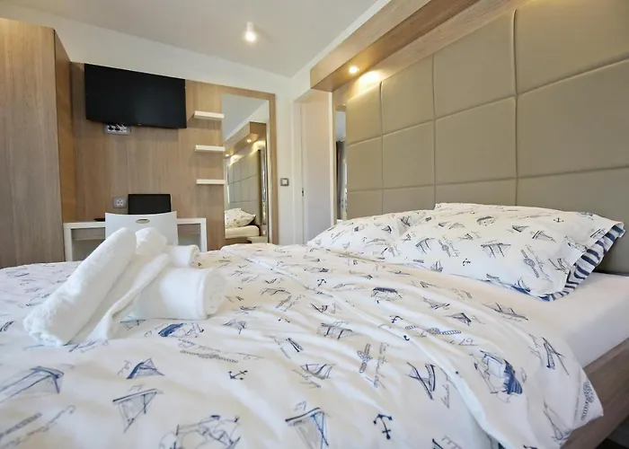 Πάρκο διακοπών Mobile Homes & Ljutic