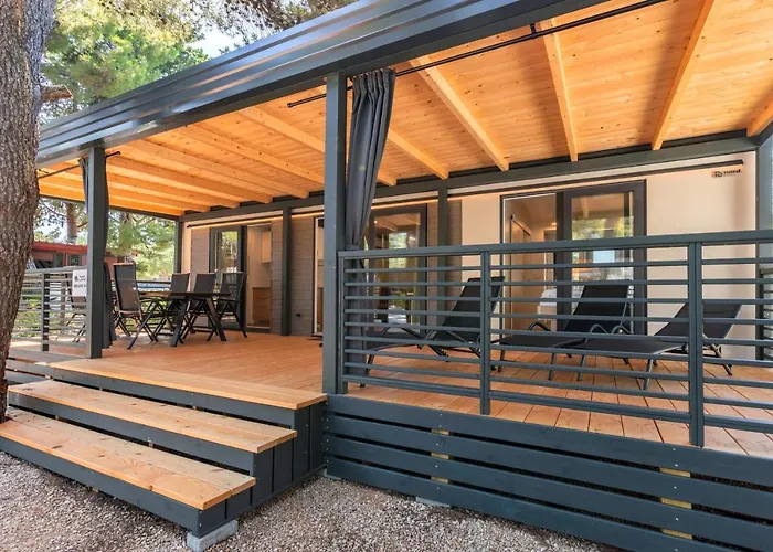 Πάρκο διακοπών Mobile Homes & Ljutic 3*