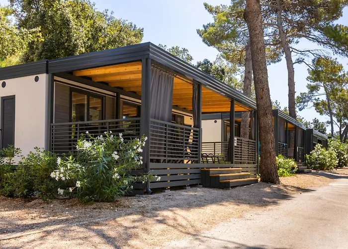 Mobile Homes & Ljutic Πάρκο διακοπών