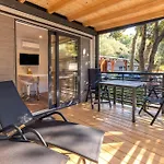 Vakantiepark Mobile Homes & Bungalows Ljutic Biograd Na Moru