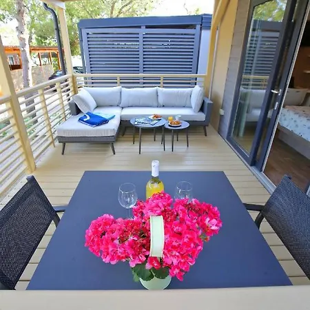 Mobile Homes & Ljutic Ferienpark