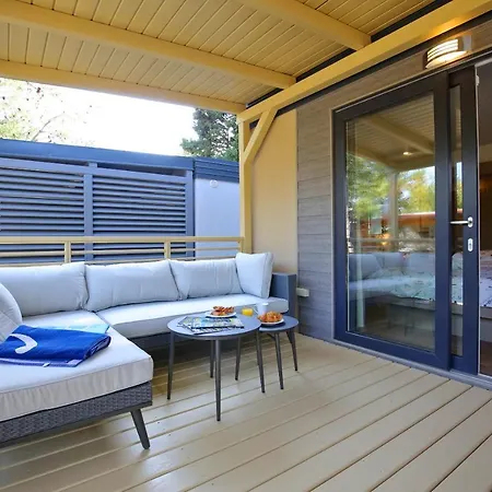 Mobile Homes & Ljutic