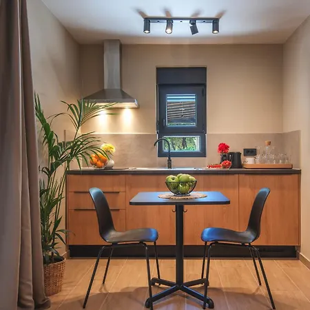 Prázdninový areál Mobile Homes & Ljutic 3*
