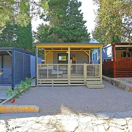 Mobile Homes & Ljutic