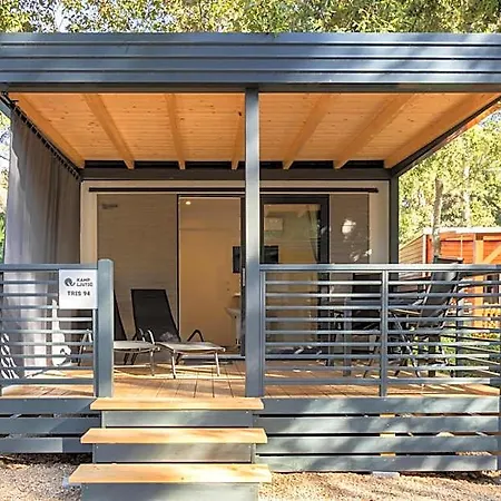 Aldeamento Turístico Mobile Homes & Ljutic Biograd Na Moru