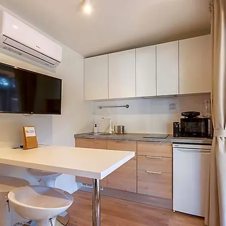 Üdülőpark Mobile Homes & Ljutic 3*