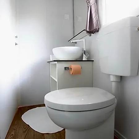 Mobile Homes & Ljutic Biograd Na Moru
