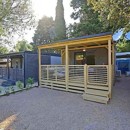 Üdülőpark Mobile Homes & Ljutic